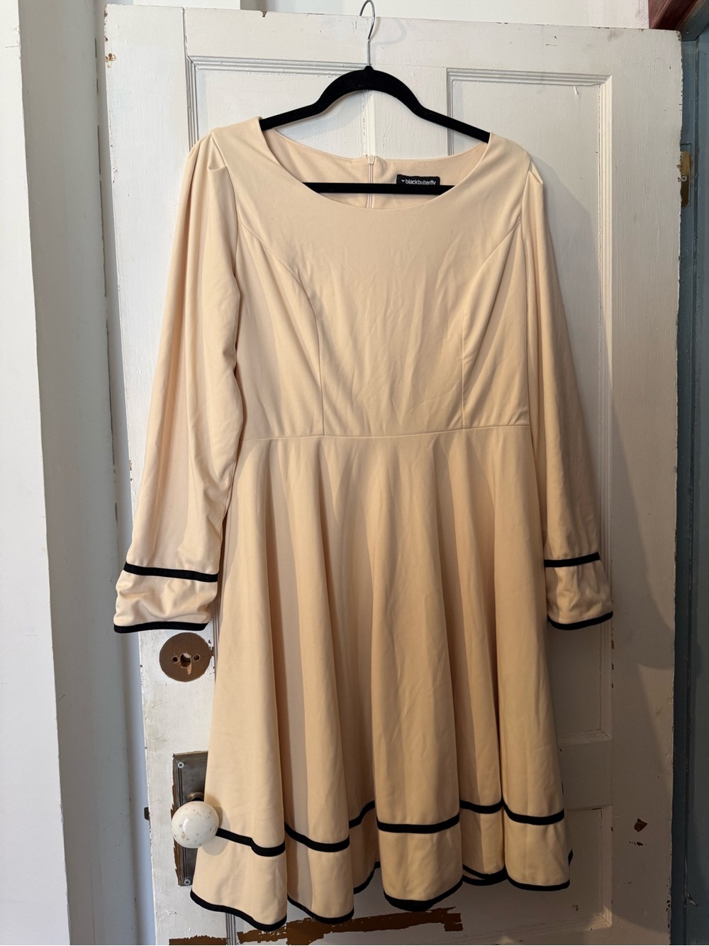 Fit-and-Flare Long Sleeve Dress in Cream with Black Trim